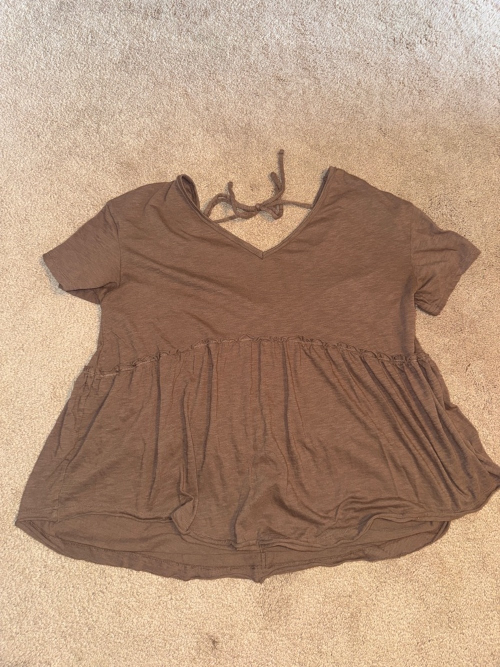 Kohl's Brown V-Neck Peplum Short Sleeve Tunic
